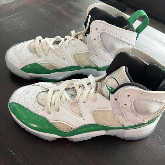 Jordan - Picture 3 of 3